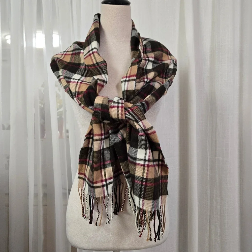 NWT Kohls Womens Plaid Scarf‎ Fringe Super Soft Brown Black Beige Winter Fashion